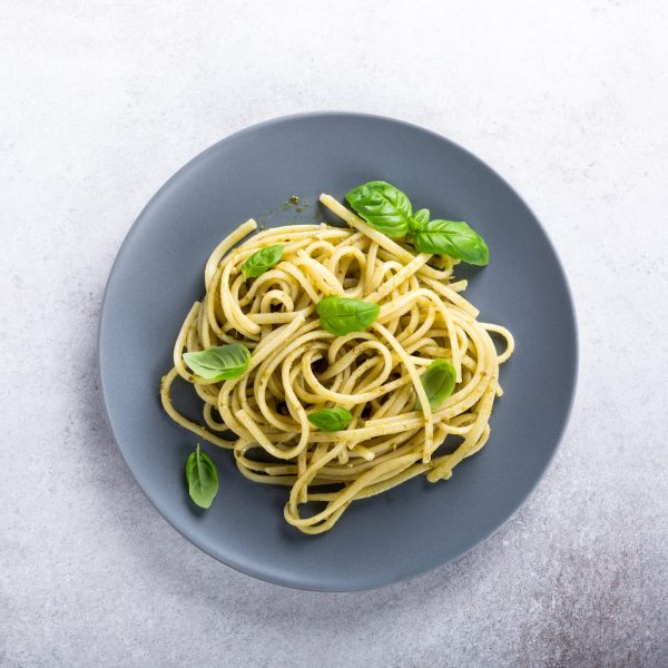 linguine with green pesto HNT5PR3